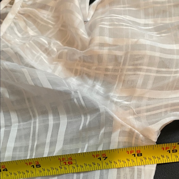 White House Black Market Sheer White Ruffled Blouse small - Picture 9 of 12